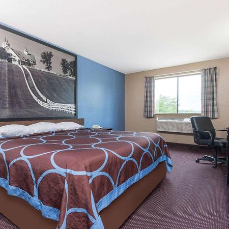 Super 8 By Wyndham Corbin Ky Motel Buitenkant foto