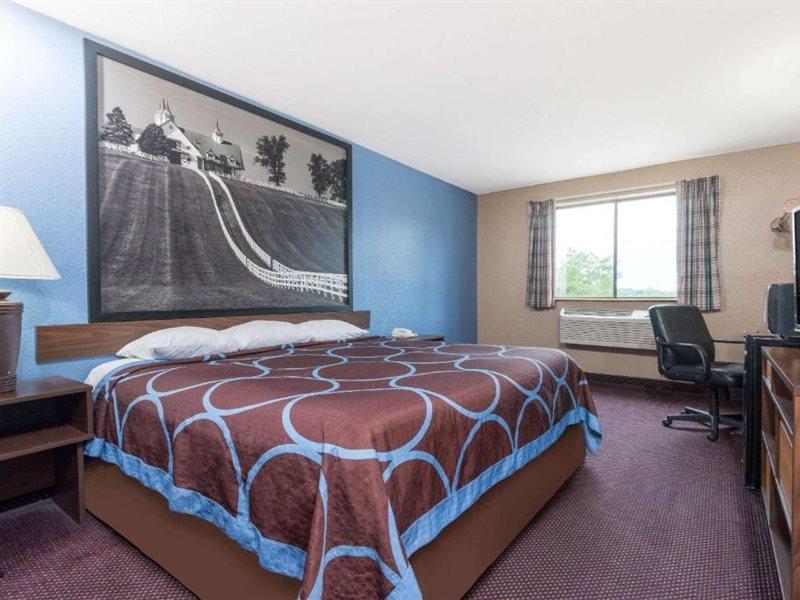 Super 8 By Wyndham Corbin Ky Motel Buitenkant foto