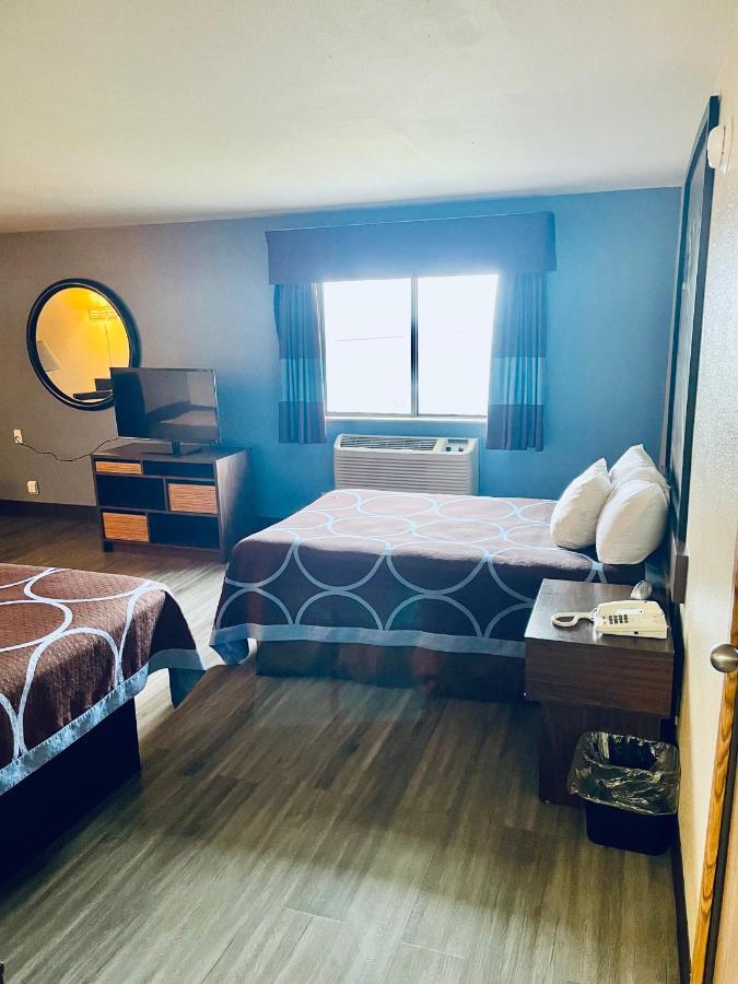 Super 8 By Wyndham Corbin Ky Motel Buitenkant foto