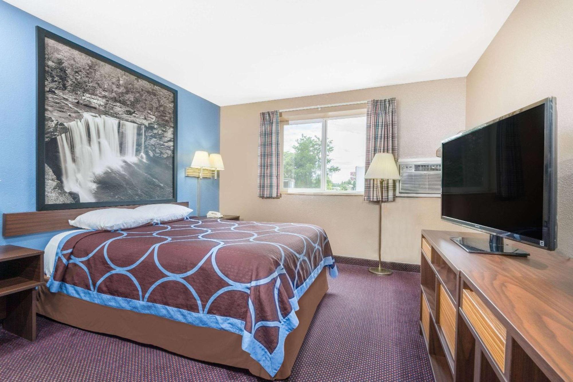 Super 8 By Wyndham Corbin Ky Motel Buitenkant foto